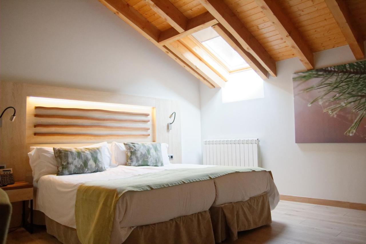 Hotel Rural Las Montanas De Pumar Besullo Eksteriør bilde