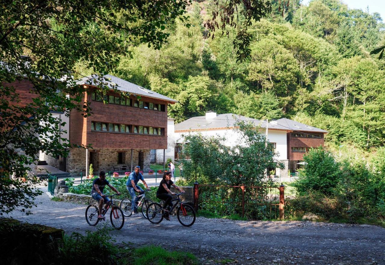 Hotel Rural Las Montanas De Pumar Besullo Eksteriør bilde