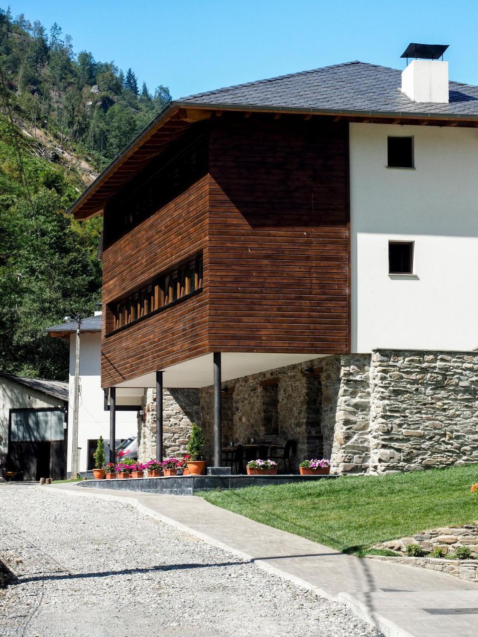 Hotel Rural Las Montanas De Pumar Besullo Eksteriør bilde